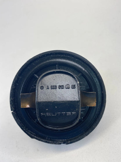 2006 2007 MERCEDES-BENZ C280 C 280 06-11 C350 ENGINE OIL FILLER COVER CAP OEM