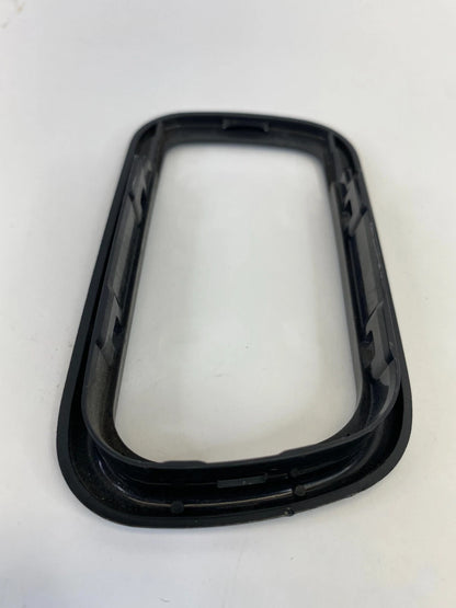 2001-2004 NISSAN PATHFINDER LEFT SIDE INNER DOOR HANDLE BEZEL TRIM COVER ASSY