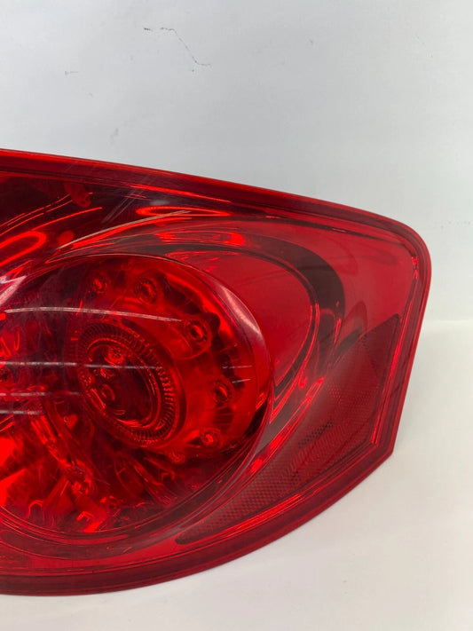 2009-2013 INFINITI G37 SEDAN REAR RIGHT BACK SIDE TAIL LIGHT TAILLIGHT LAMP OEM