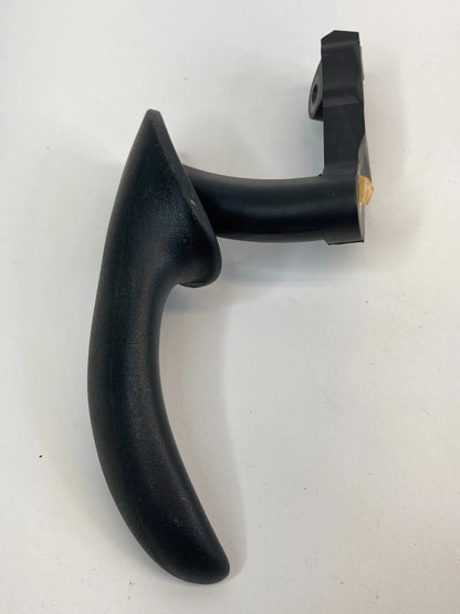 1997-1998 FORD F-150 FRONT RIGHT PASSENGER SIDE INNER DOOR HANDLE F75B-1522600