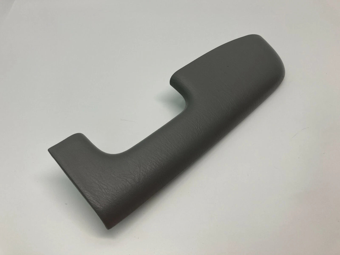 2003-2008 TOYOTA COROLLA REAR RIGHT BACK SIDE DOOR ARMREST BEZEL LID PAD TRIM