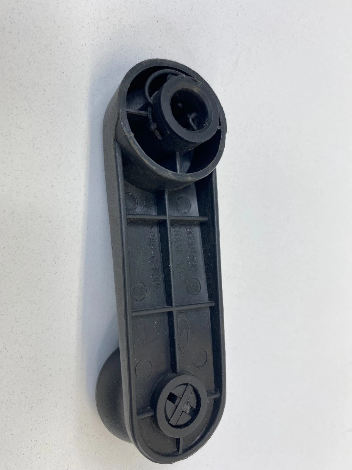 2004-2011 CHEVROLET AVEO SEDAN FRONT RIGHT DOOR WINDOW CRANK HANDLE 96301568 OEM