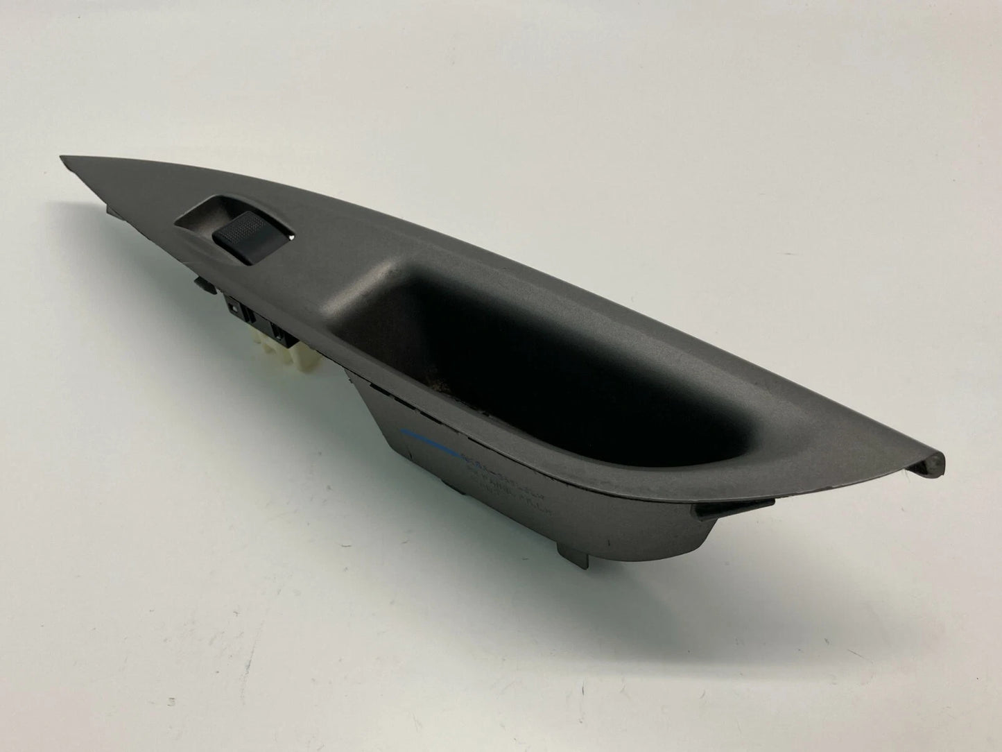 03-05 MAZDA6 REAR LEFT DRIVER DOOR WINDOW CONTROL SWITCH W/ BEZEL GK2A685L6LH