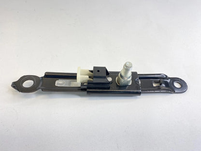 2009 2010 PONTIAC VIBE HATCHBACK FRONT SIDE SEAT BELT HEIGHT ADJUSTER OEM