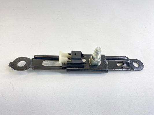 2009 2010 PONTIAC VIBE HATCHBACK FRONT SIDE SEAT BELT HEIGHT ADJUSTER OEM