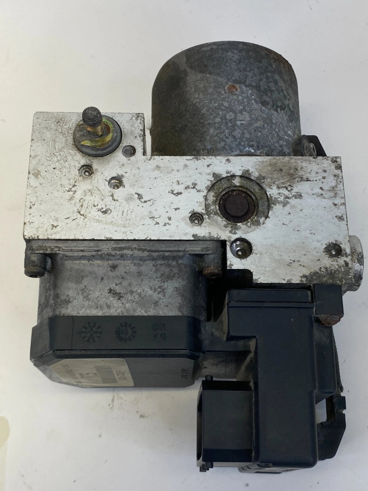 2003-2004 LINCOLN TOWN CAR ABS ANTI LOCK BRAKE PUMP MOTOR FRONT OEM 3W13-2C353-A