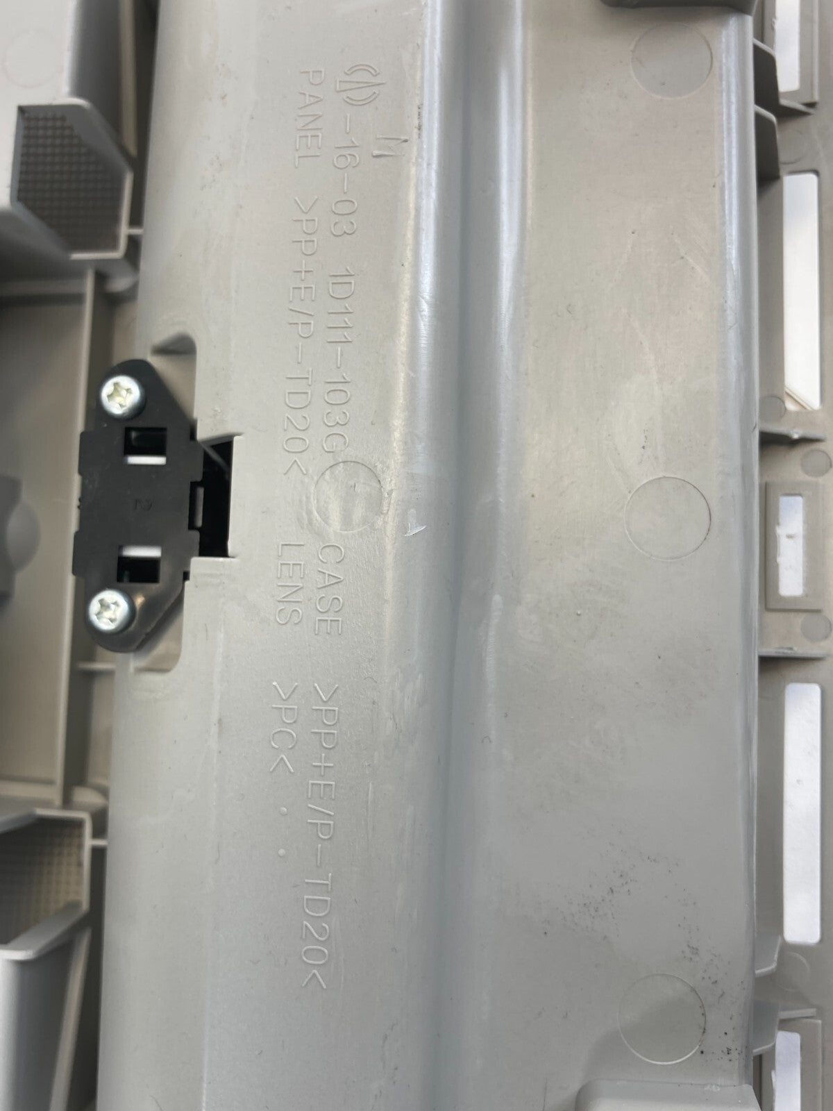 2010-2015 Toyota Prius Overhead Console Dome Map Light Lamp 1D111-103G OEM