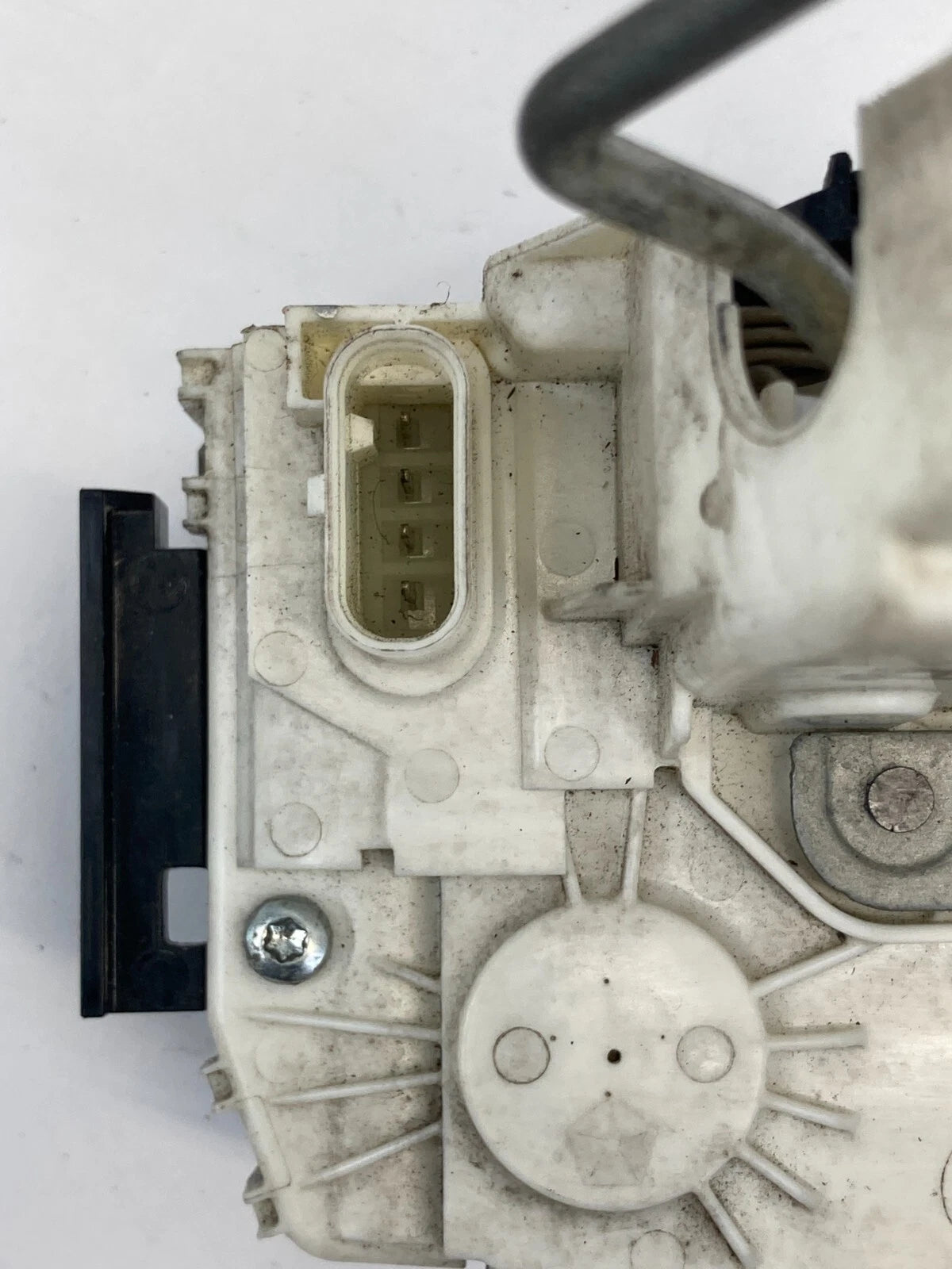 2011-2014 DODGE AVENGER REAR RIGHT DOOR LOCK LATCH ACTUATOR 04589696AD OEM