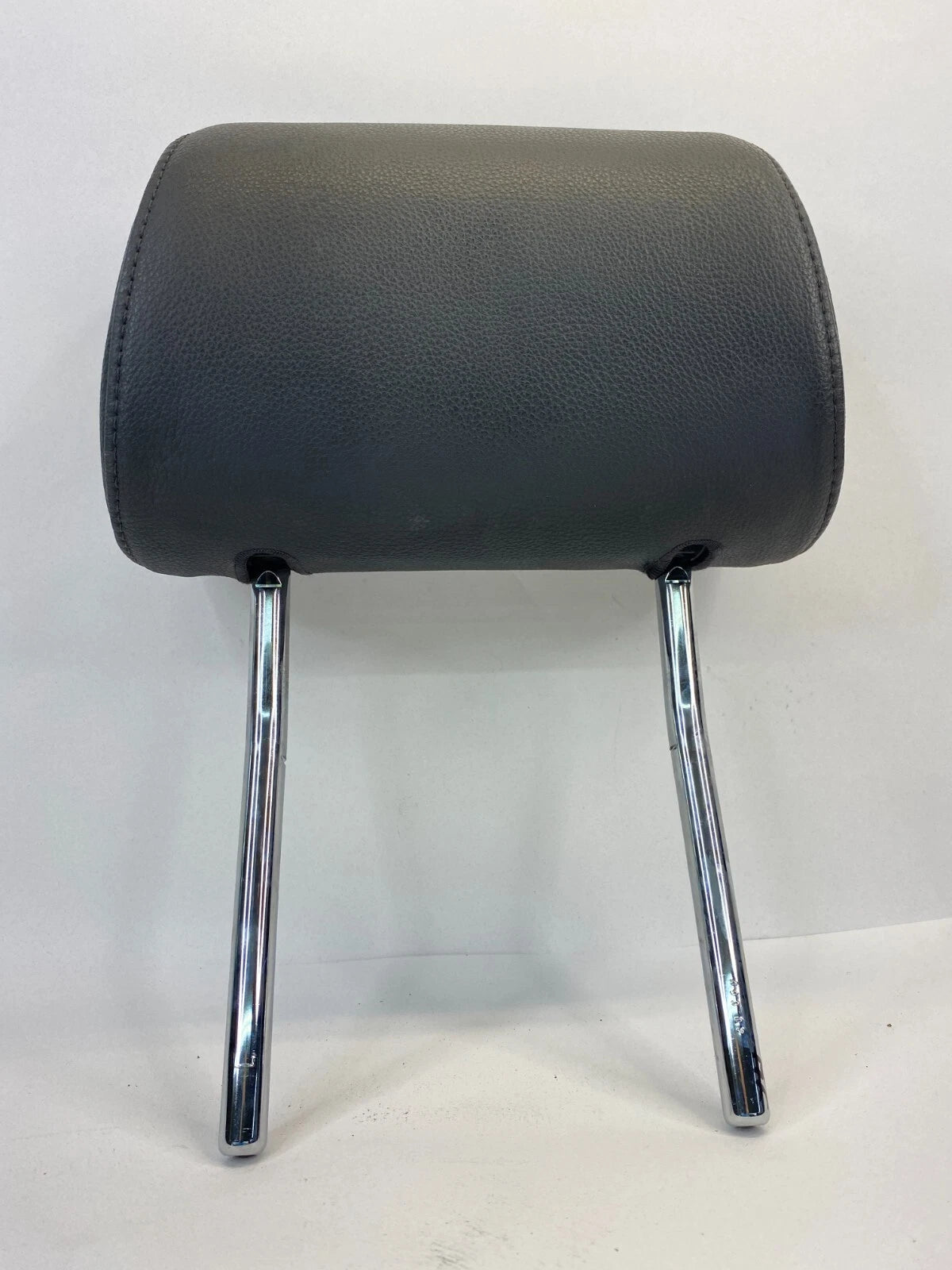 2005-2007 AUDI A6 QUATTRO FRONT RIGHT PASSENGER SEAT HEADREST HEAD REST OEM