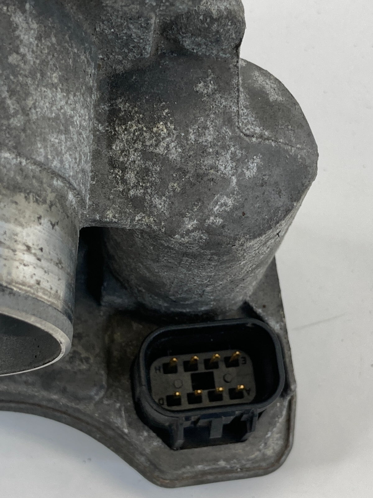 2006 2007 06 07 Pontiac G6 2.4L Throttle Body Throttle Valve Assembly OEM