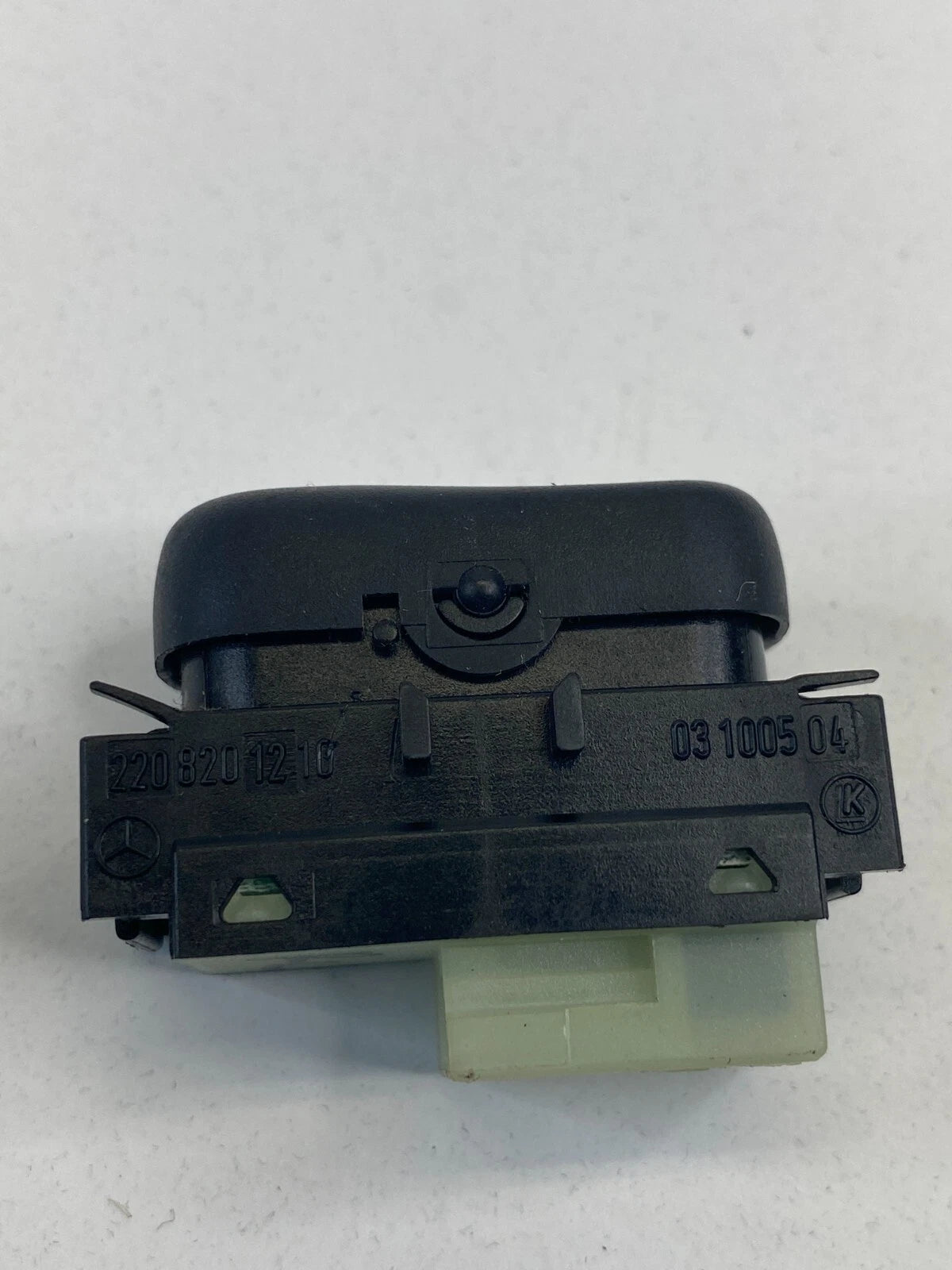 2000-2002 MERCEDES-BENZ S500 REAR LEFT DOOR WINDOW CONTROL SWITCH 2208201210 OEM