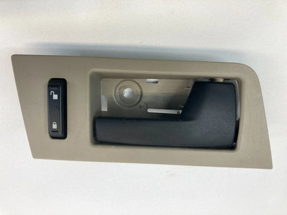08-12 FORD ESCAPE FRONT RIGHT PASSENGER SIDE INNER DOOR HANDLE W/ LOCK SWITCH