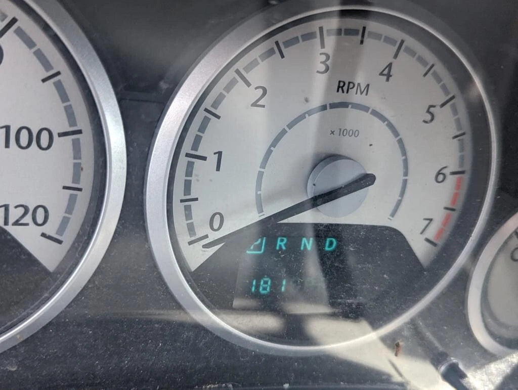 08 CHRYSLER TOWN & COUNTRY DASH CLUSTER SPEEDOMETER GAUGES 181K MILES 5082775AH