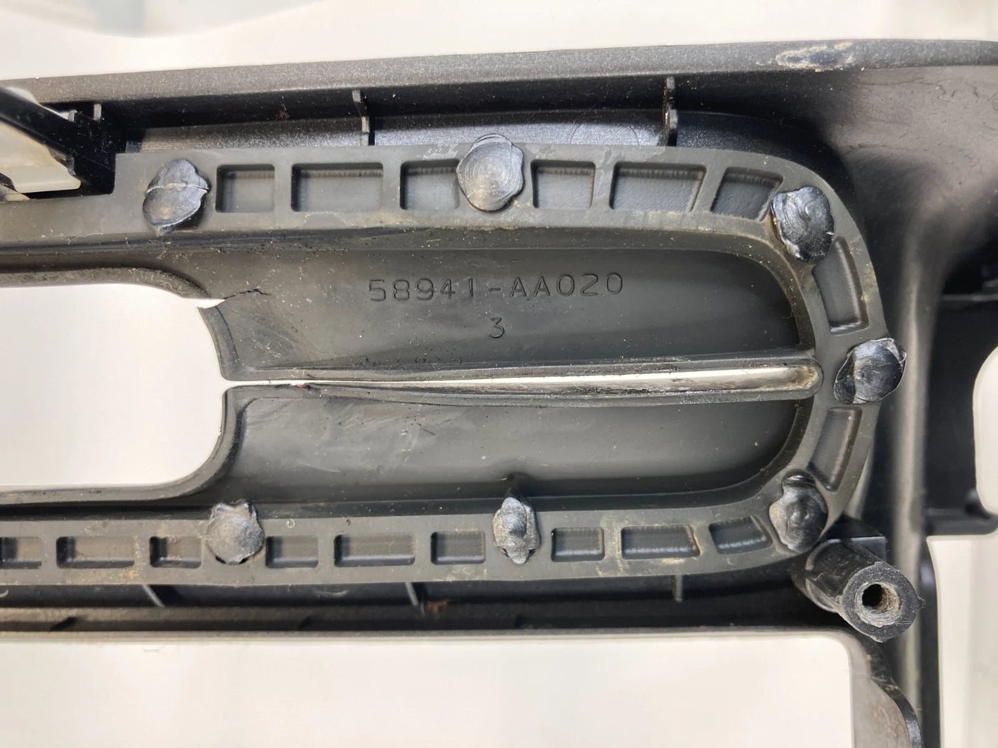 2002-2006 TOYOTA CAMRY CUP HOLDER CENTER CONSOLE TRIM SHIFTER BEZEL 58822-AA010