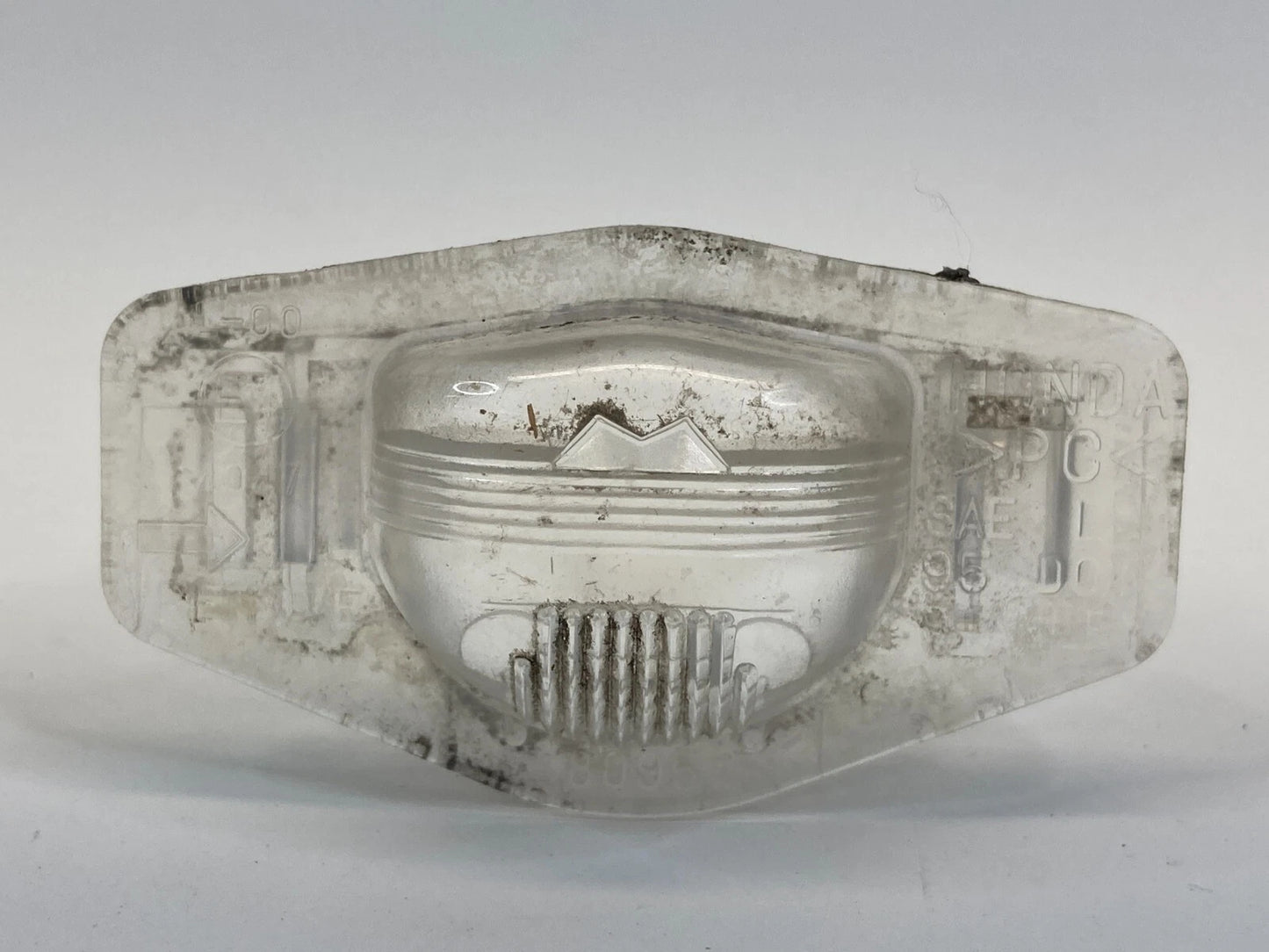 07 08 09 10 11 12 ACURA RDX REAR LICENSE PLATE LIGHT LAMP LENS COVER BEZEL PANEL
