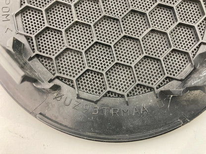 2005-2010 CHRYSLER 300 FRONT CENTER DASHBOARD SPEAKER COVER GRILLE OEM