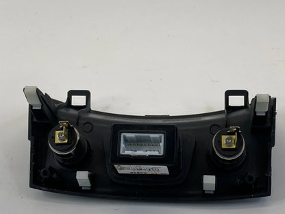 2013-2017 Hyundai Elantra GT Center Dash Auxiliary USB Jack W/ Trim Bezel Assy