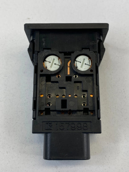 2000-2004 TOYOTA AVALON AC 115V POWER INVERTER CONTROL SWITCH BUTTON 157998 OEM