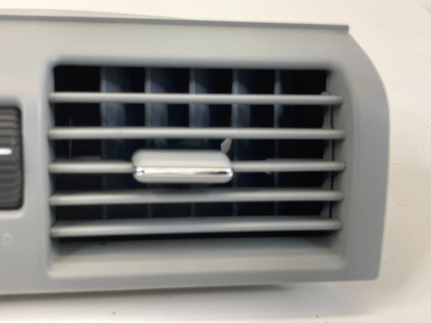 1998-2002 MERCEDES-BENZ E430 CENTER DASH AIR VENT OUTLET DUCT 210-830-00-54 OEM