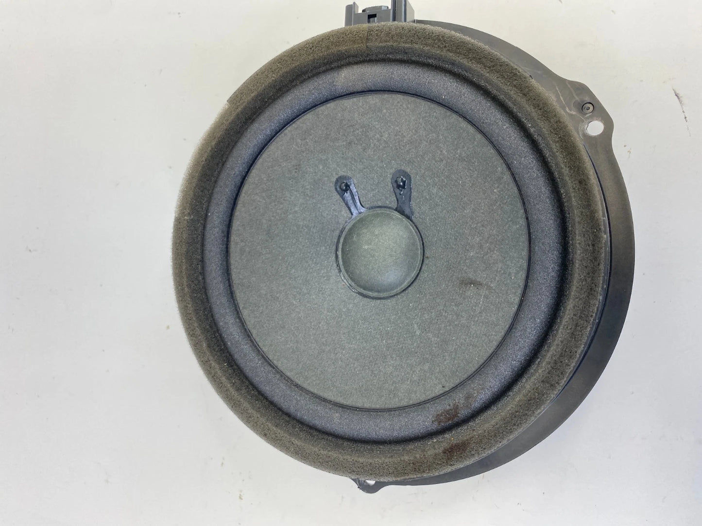 2013-2015 FORD ESCAPE FRONT RIGHT SIDE DOOR AUDIO SPEAKER 8A6T-18808-AC OEM