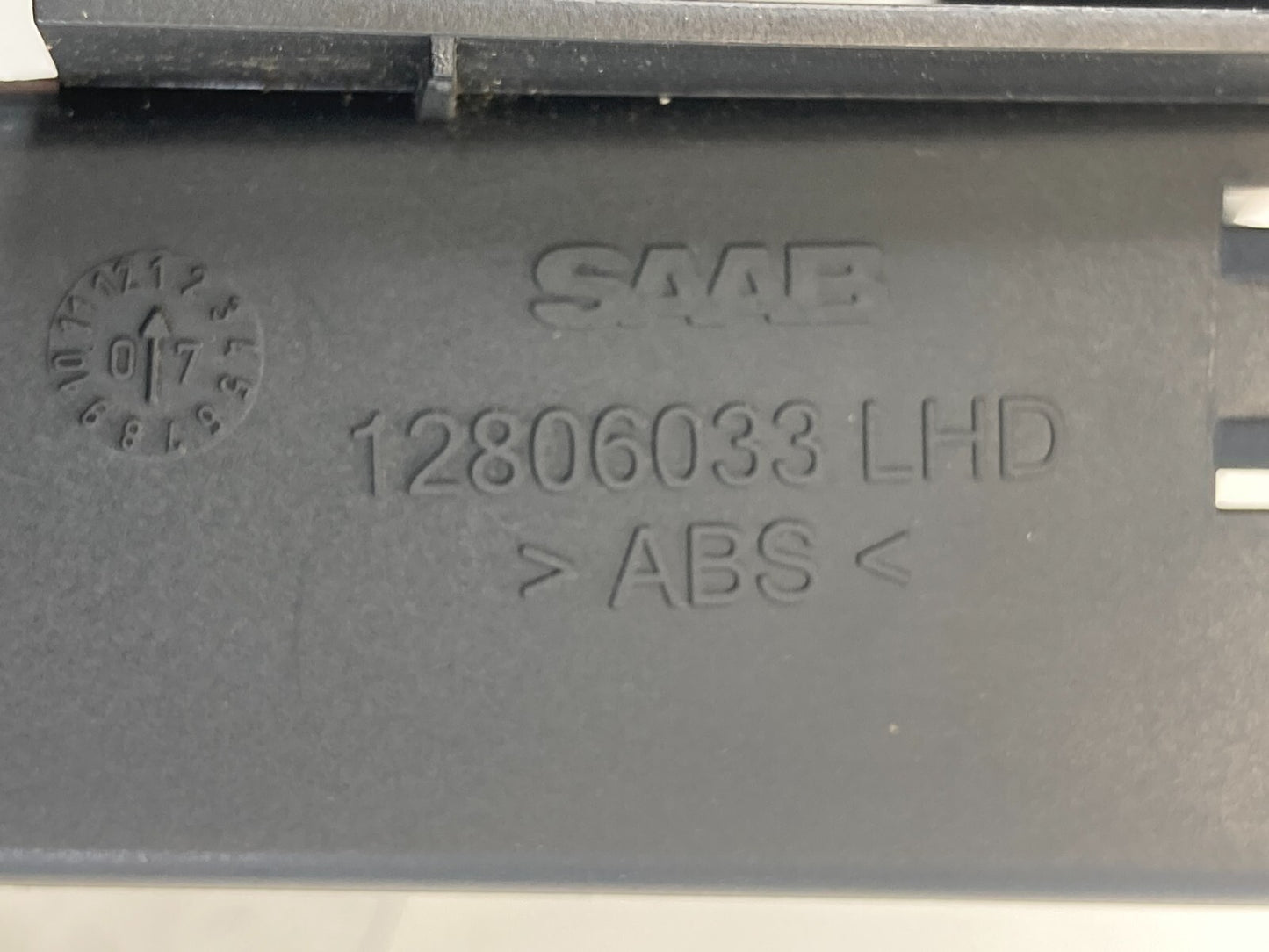 03-09 Saab 9-3 93 Center Console Plug Outlet & Storage Compartment 12806033 OEM