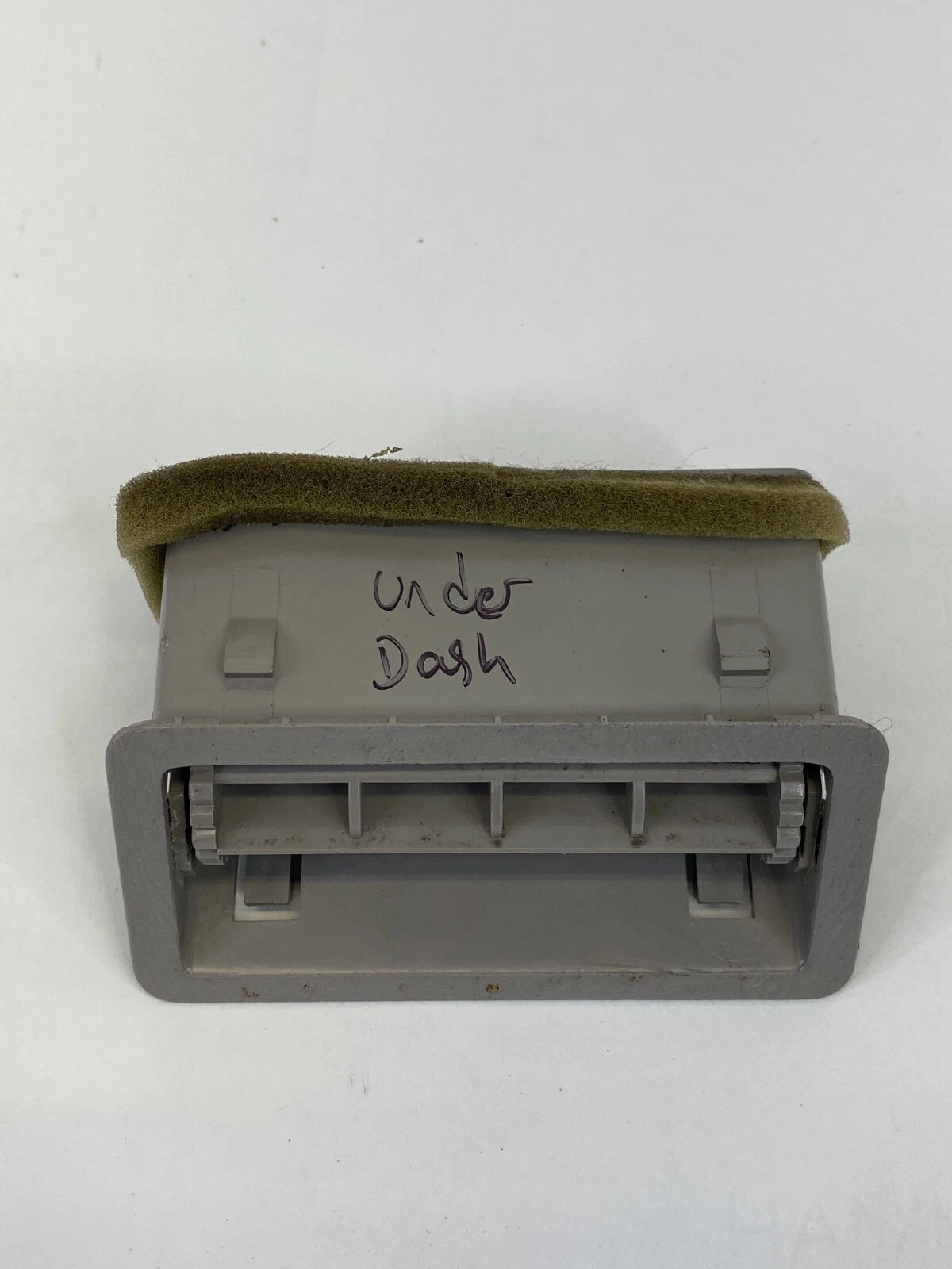 1998-2005 LEXUS GS300 DASH LH LEFT SIDE UNDER COLUMN A/C AIR VENT 55680-22020