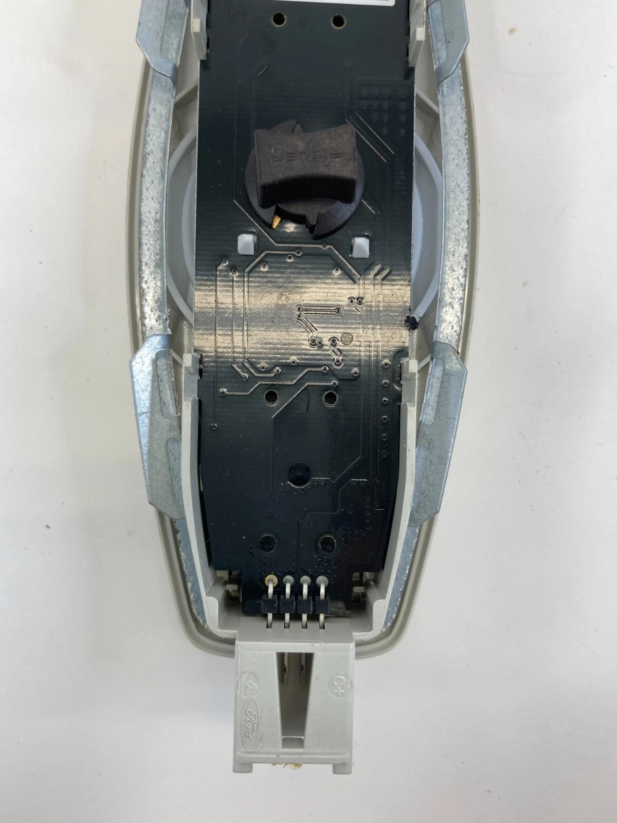 2012-2018 FORD FOCUS C-MAX FRONT ROOF OVERHEAD DOME LIGHT MAP LAMP OEM