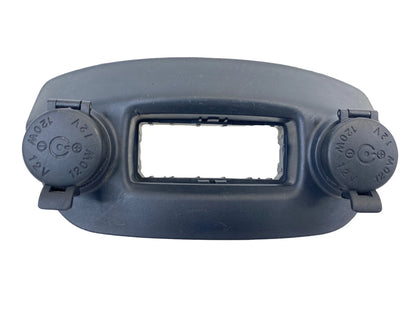 10-13 KIA SOUL CENTER CONSOLE LOWER DASH POWER OUTLET HOUSING W TRIM 84746-2K200