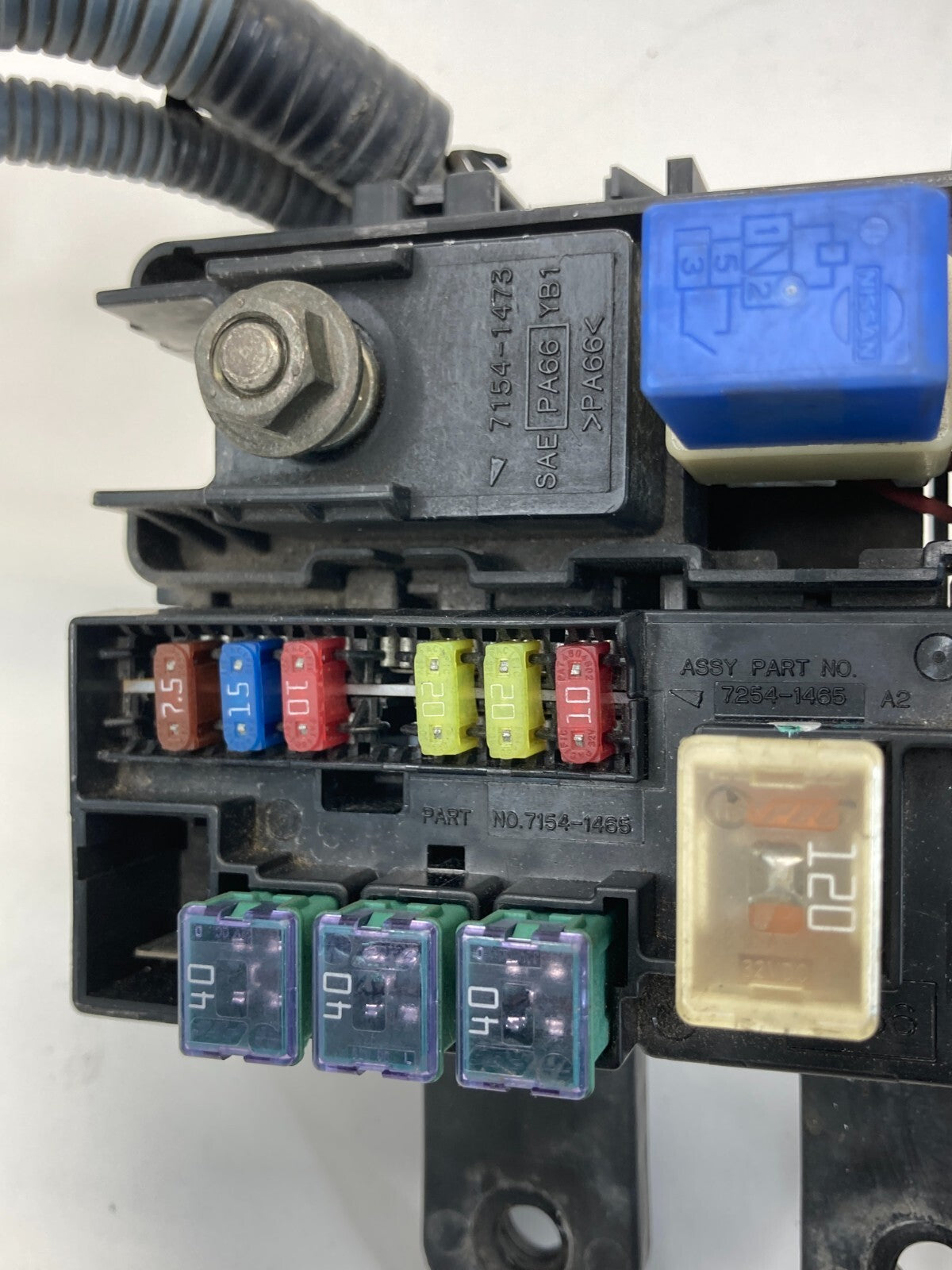 01-04 Nissan Pathfinder 3.5L 4WD Under Hood Fuse Relay Box Fusebox 24382-4W000