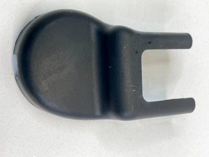 2011-2016 HYUNDAI ELANTRA FRONT RIGHT SIDE TRACK END COVER TRIM 88565-3X000 OEM