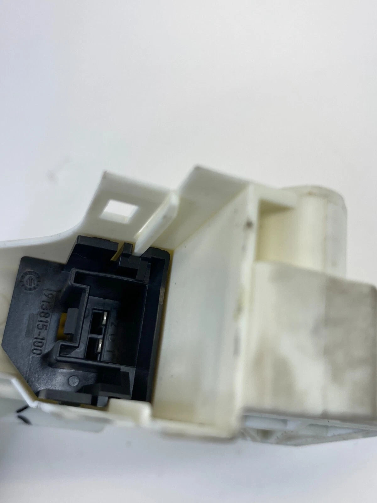 09-16 AUDI A4 QUATTRO FRONT RIGHT SIDE DOOR POWER WINDOW MOTOR 8K0-959-802-A OEM
