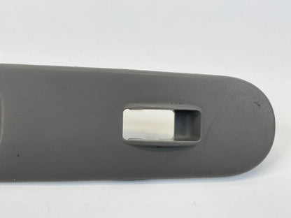 99-04 HONDA ODYSSEY FRONT RIGHT DOOR WINDOW SWITCH COVER BEZEL 83511-S0X-A010