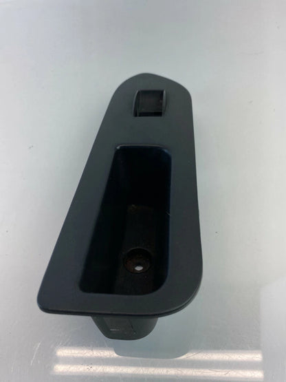 05-07 FORD FIVE HUNDRED REAR RIGHT DOOR WINDOW SWITCH BEZEL TRIM 54G13-54266B16