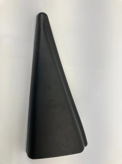 06-13 CHEVROLET IMPALA REAR RIGHT INNER UPPER DOOR CORNER COVER TRIM 15865368