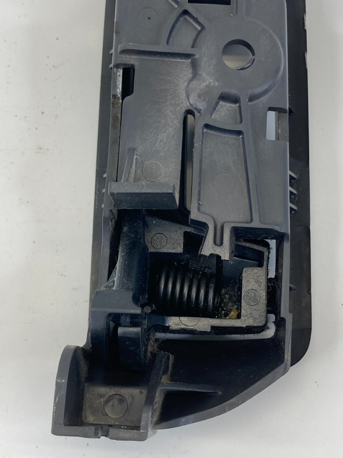 2005-2009 Ford Mustang Front Left Door Side Interior Door Handle 4R3X-6322601