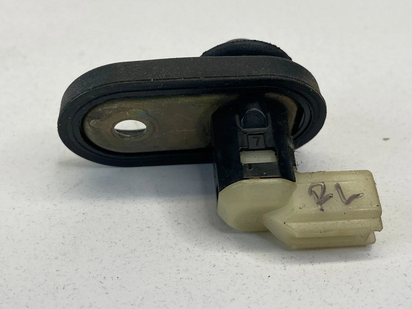 97-01 TOYOTA CAMRY REAR LEFT DRIVER SIDE DOOR LIGHT AJAR JAMB SENSOR SWITCH
