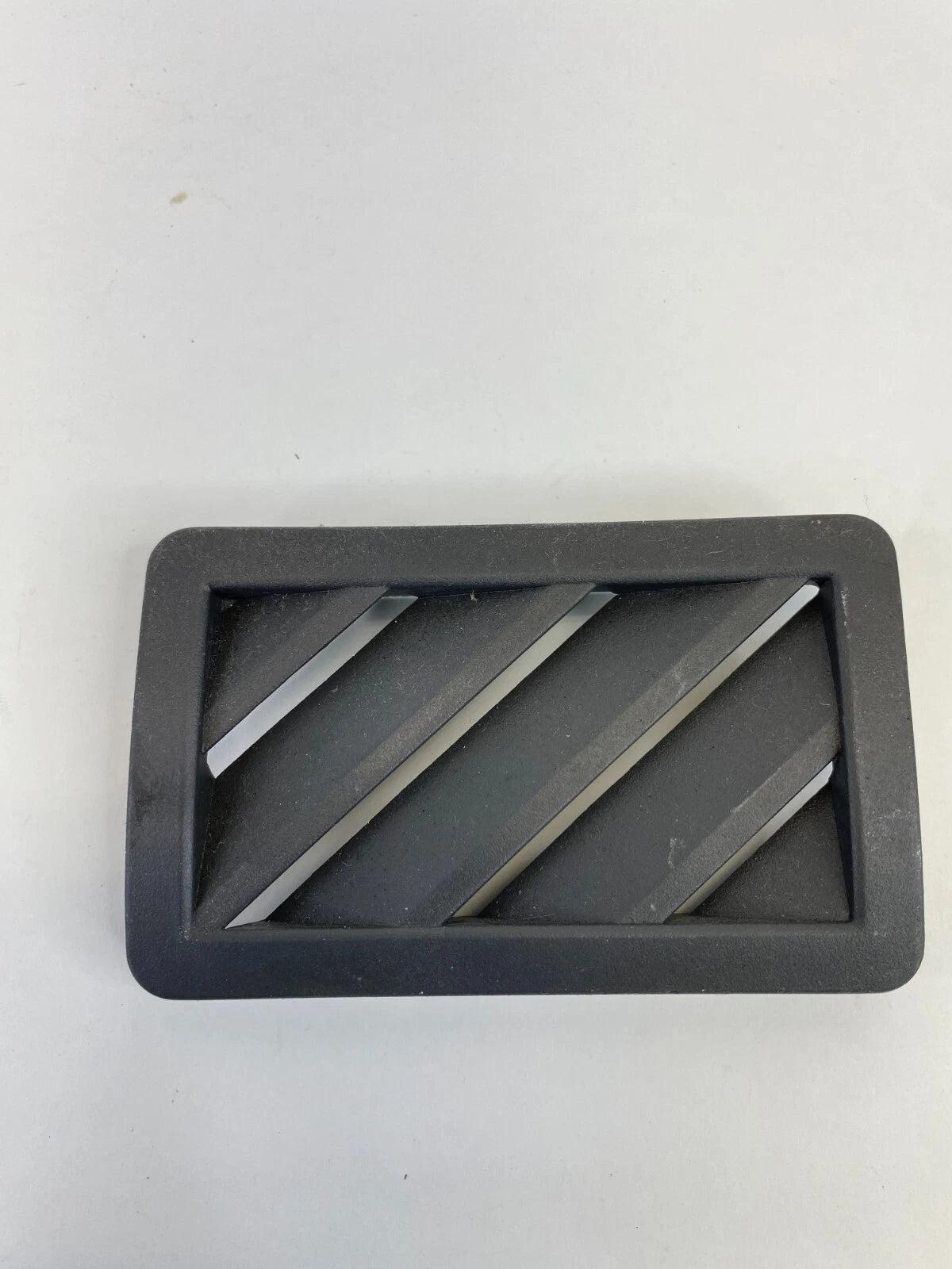 2008-2012 FORD FUSION RIGHT UPPER DASH DEFROST AIR VENT 8E53-54046A76-AA OEM