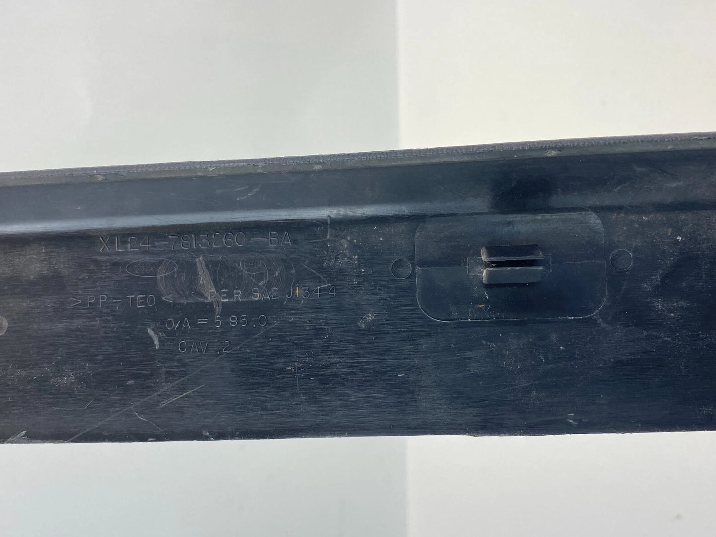 2001-2005 FORD EXPLORER SPORT TRAC FRONT RIGHT DOOR SILL STEP SCUFF PLATE TRIM