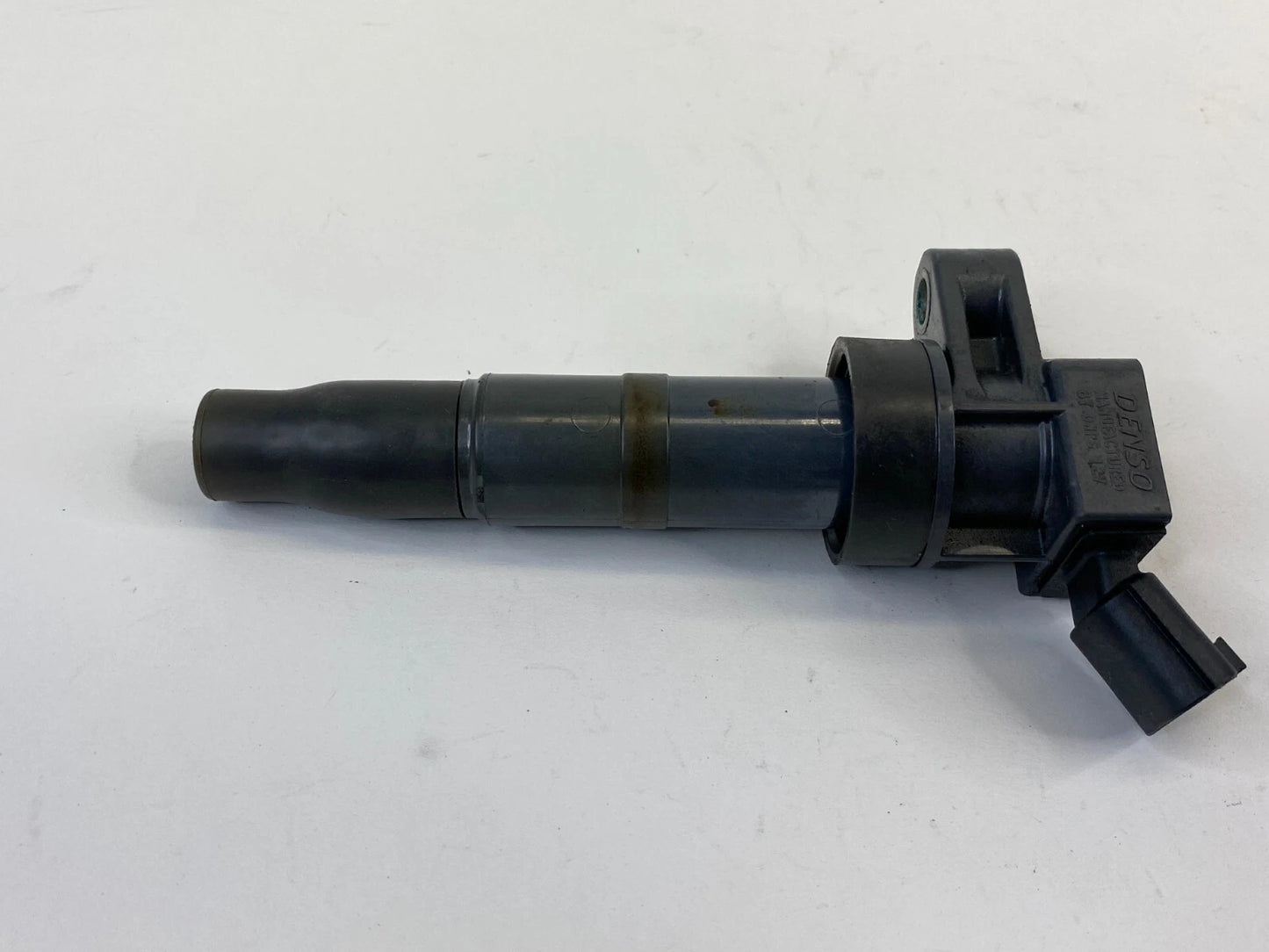 2008-2014 HYUNDAI SONATA 2.4L ENGINE IGNITION COIL IGNITER ASSEMBLY 27300-3F100