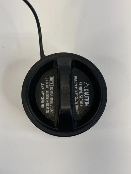 2001-2003 LEXUS RX300 3.0L 24V A/T FUEL FILLER GAS TANK COVER CAP OEM