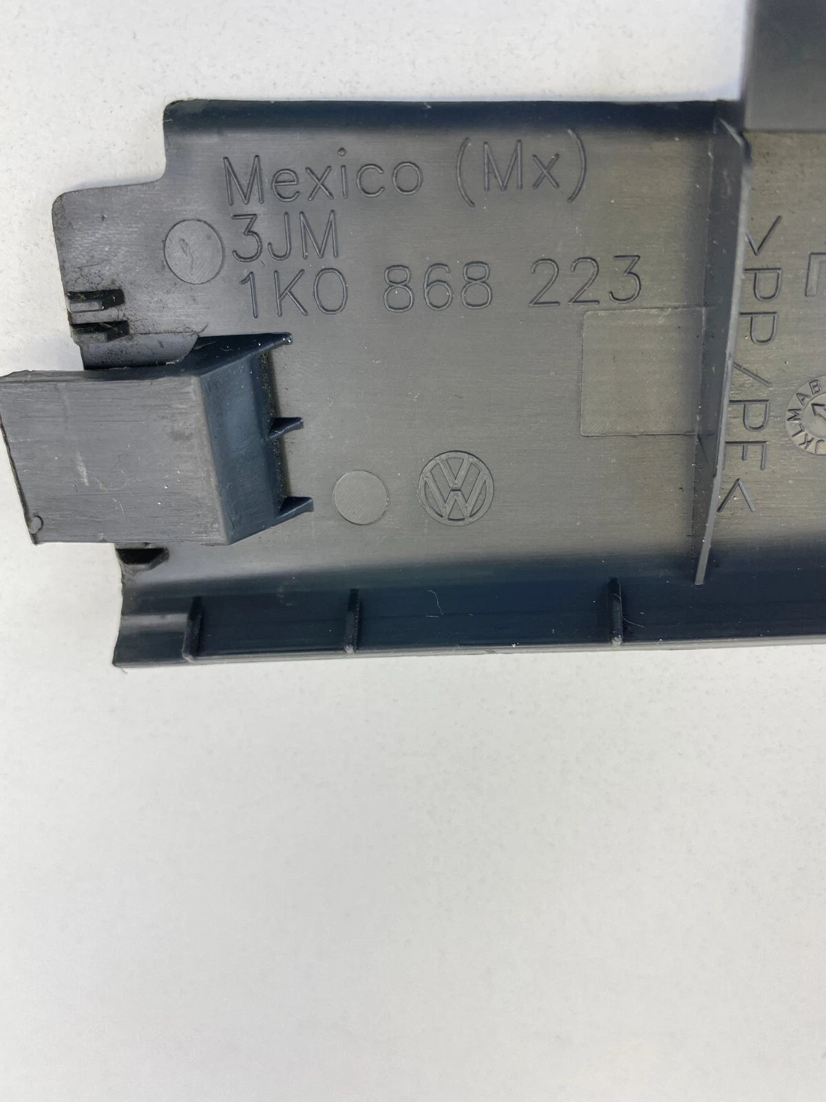 2005-2010 VW JETTA 2006-2014 GTI FRONT LEFT DRIVER A-PILLAR TRIM PANEL OEM