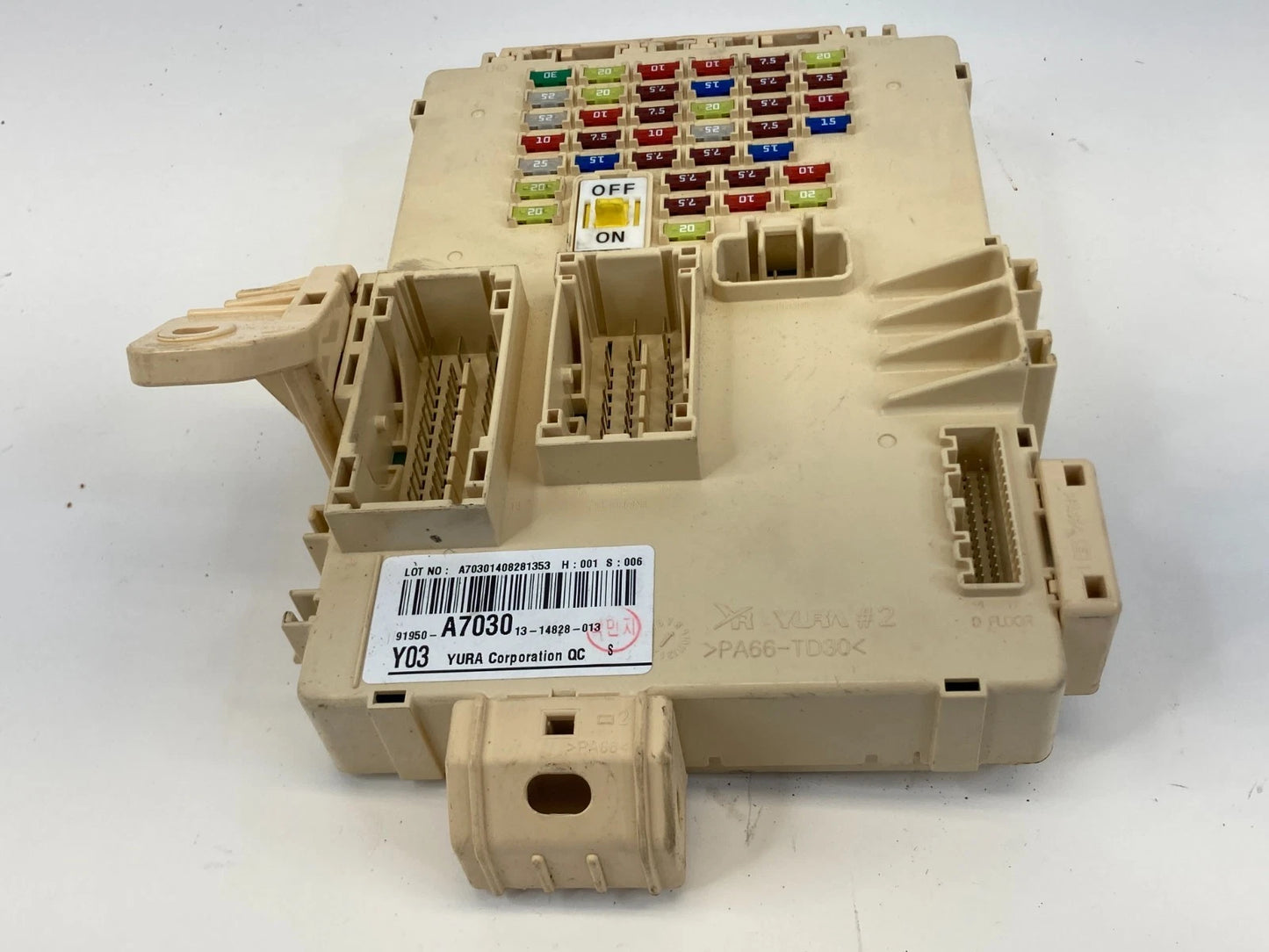 2014-2018 Kia Forte Interior Under Dash Fuse Relay Box Compartment 91950A7030