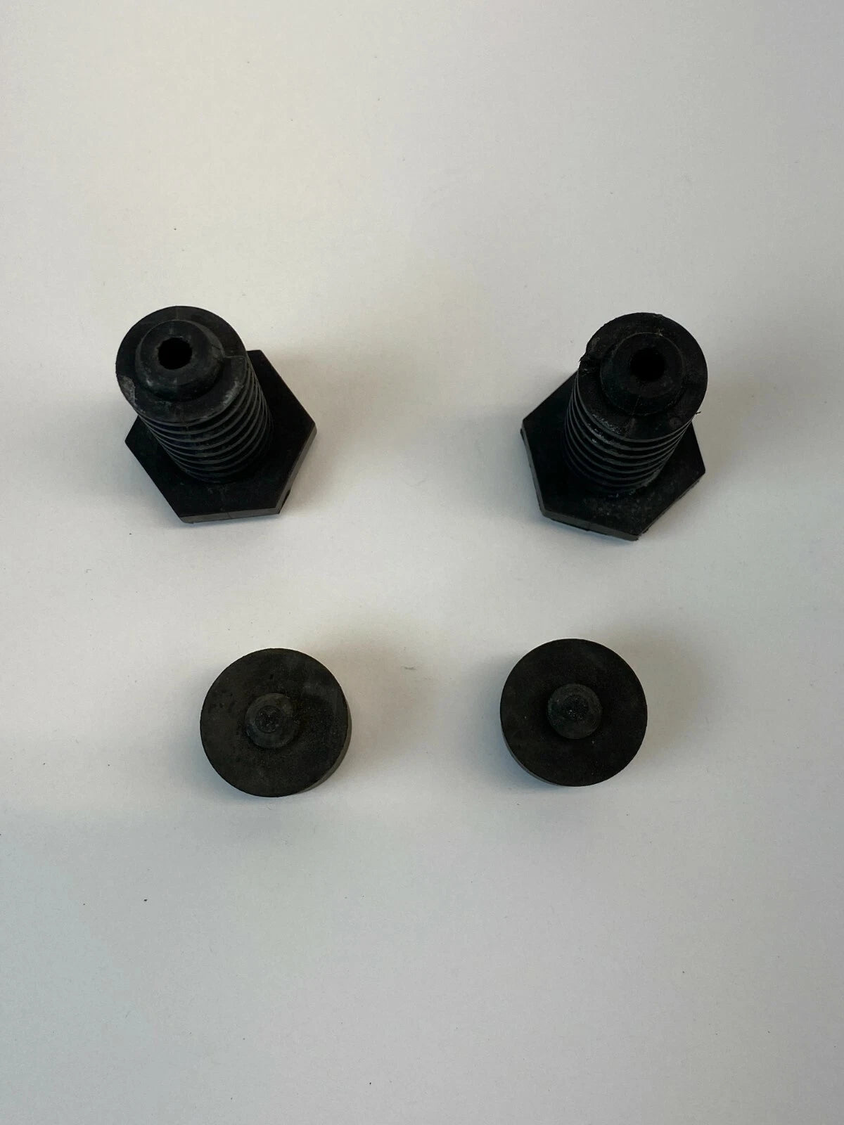 2008-2010 CHRYSLER TOWN & COUNTRY HOOD BUMPER ADJUSTMENT RUBBER CUSHION SET OF 4