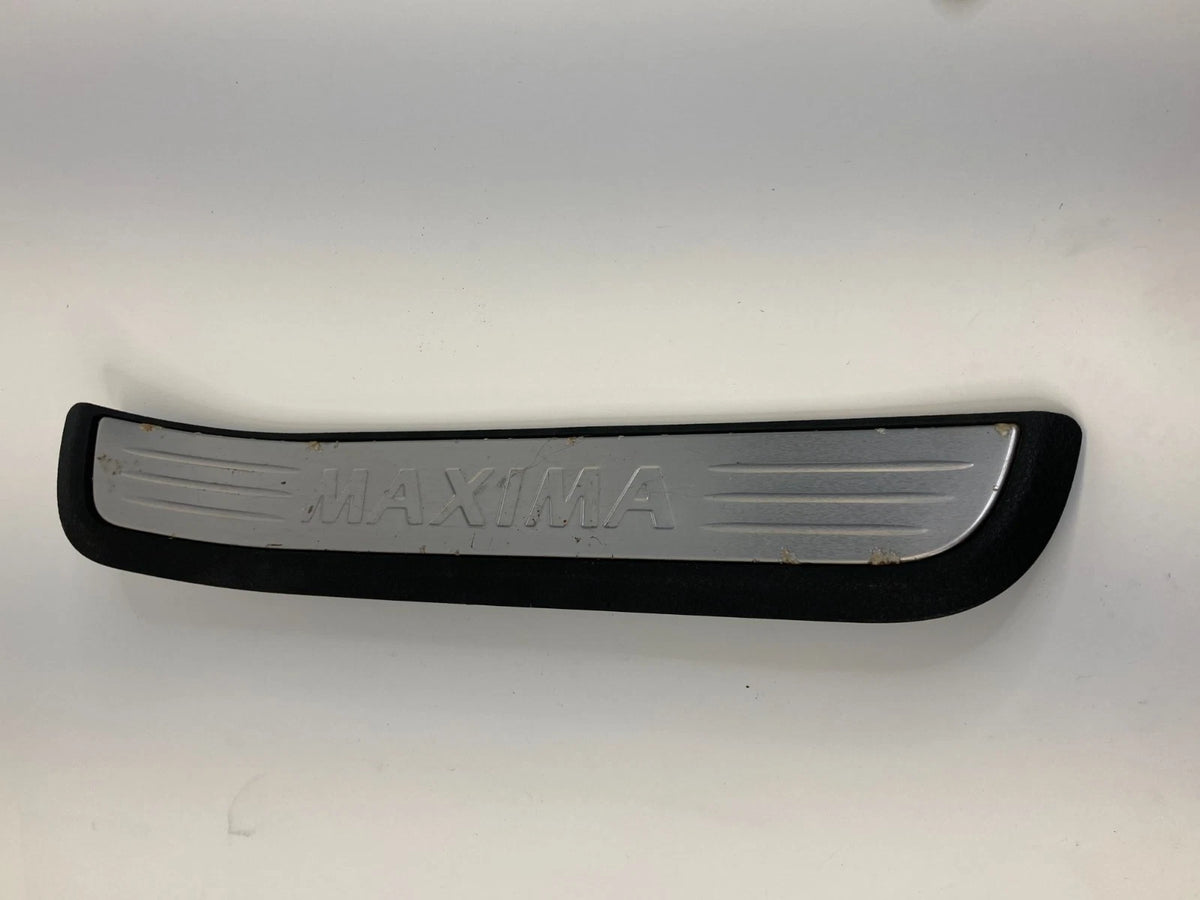 09-14 NISSAN MAXIMA REAR RIGHT SIDE DOOR SILL SCUFF STEP PLATE TRIM 769B2-9N10