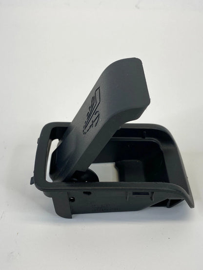 07 08 INFINITI G35 SEDAN REAR CHILD SEAT HOOK ANCHOR COVER TRIM 79980-JK000