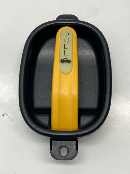 01-06 Hyundai Elantra Emergency Trunk Lid Opener Release Pull Handle 812212D000