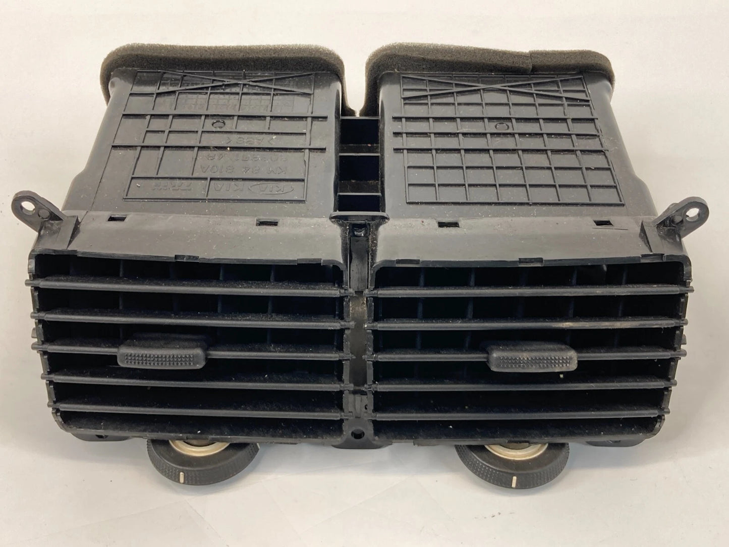 05-10 KIA SPORTAGE CENTER DASH A/C AIR VENT HEATER OUTLET DUCT GRILL 80337648
