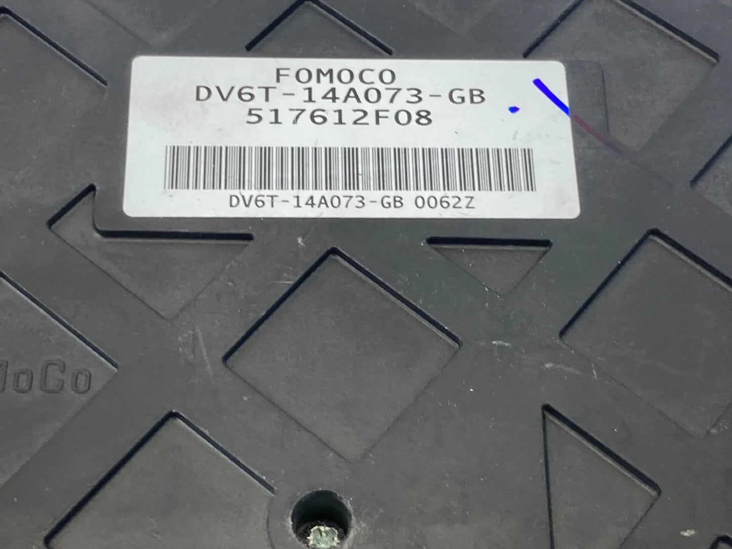 2014-2018 FORD FOCUS 2.0L L4 BODY CONTROL MODULE FUSE BOX DV6T-14A073-GB OEM