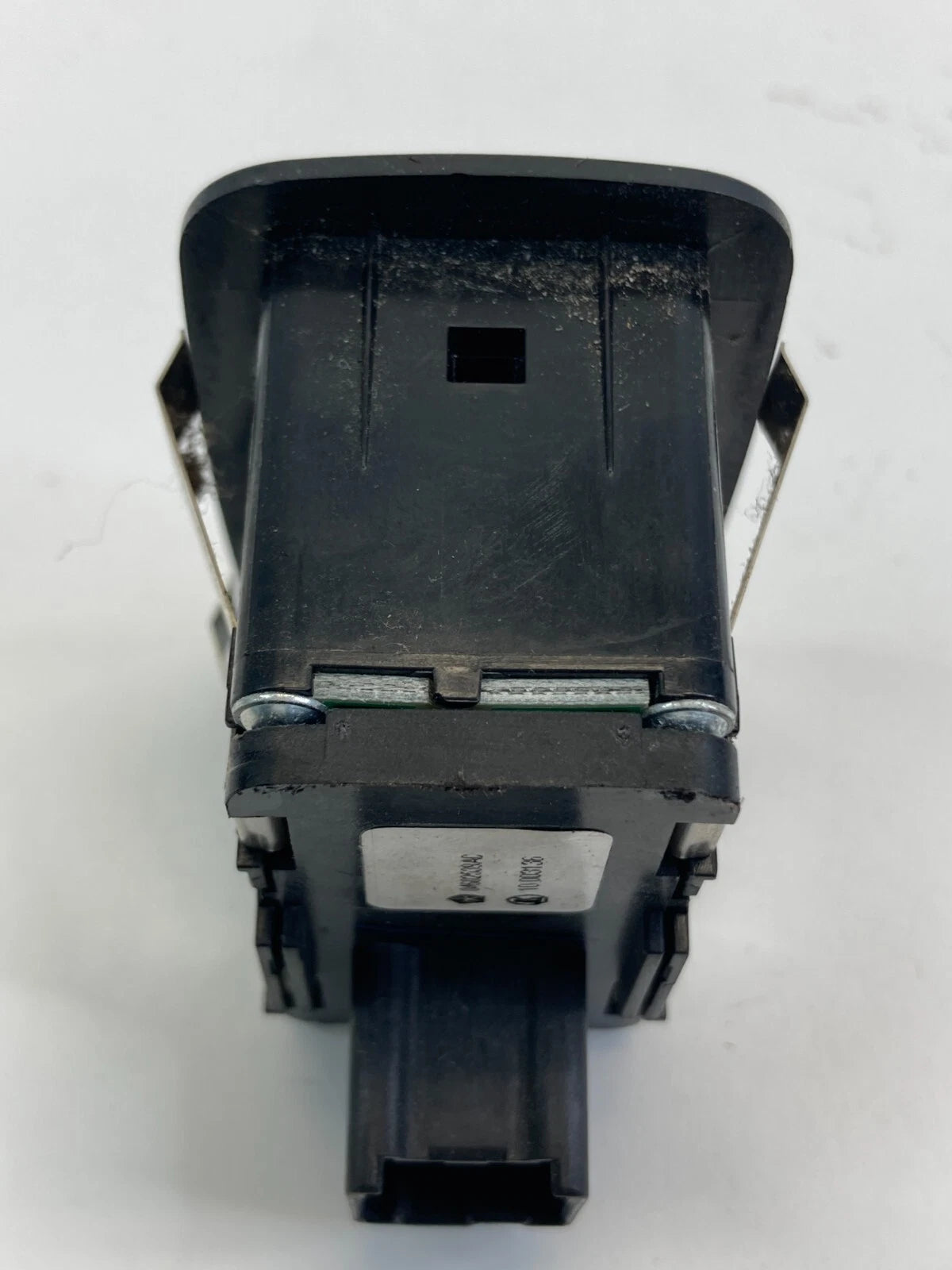 2008-2010 CHRYSLER TOWN & COUNTRY REAR RIGHT DOOR POWER WINDOW SWITCH 04602539AC