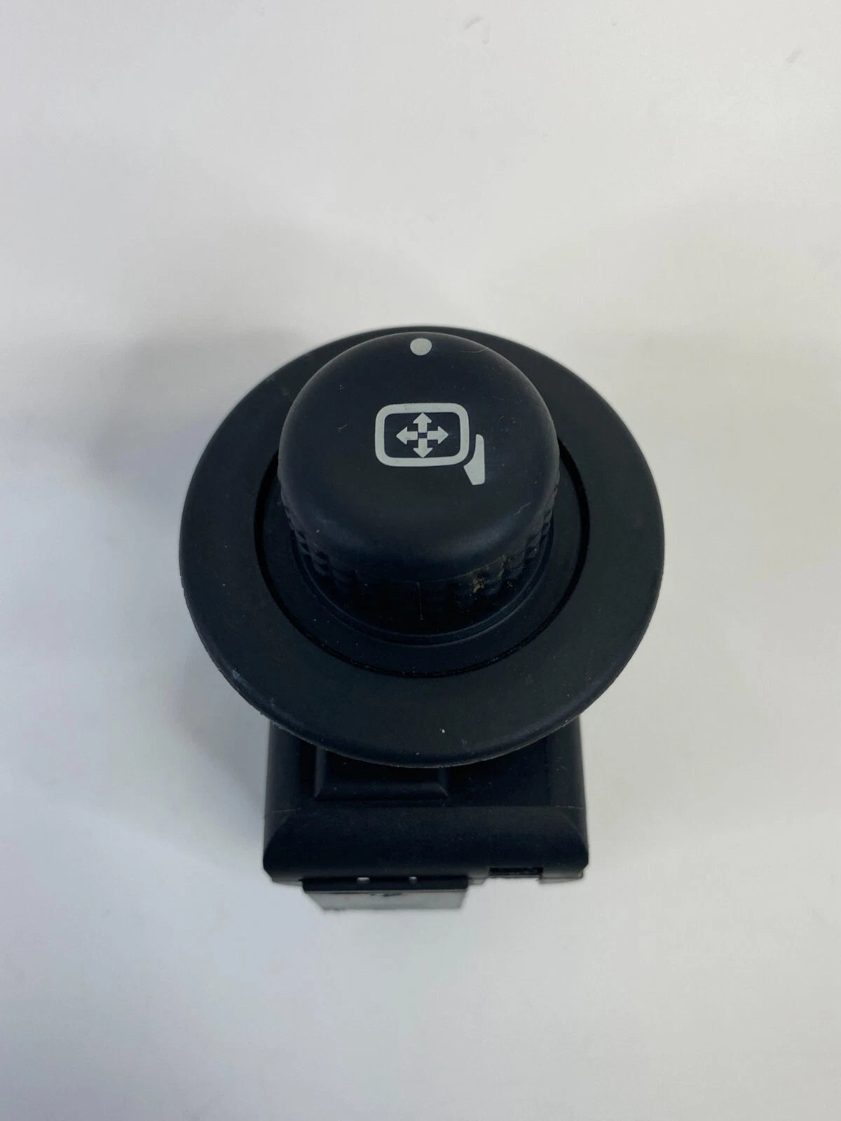 2008-2012 FORD ESCAPE POWER DOOR MIRROR CONTROL SWITCH BUTTON 8F9T-17B676-AA OEM